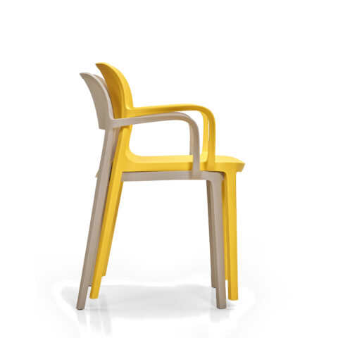 Silla Smile con apoyabrazos